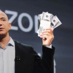 جيف بيزوس أغنى رجل في العالم ومؤسّس شركة أمازون