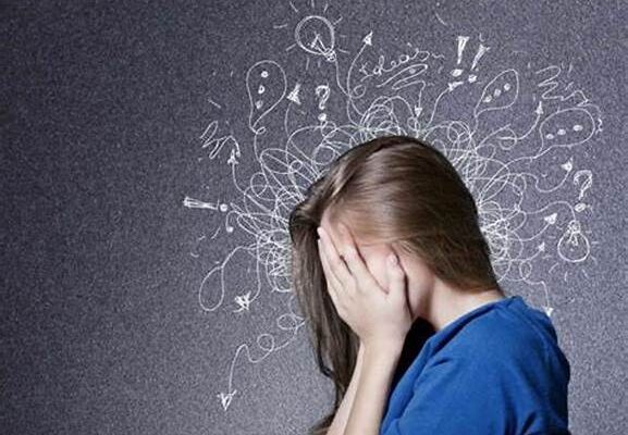 “عم إسمعك”.. مبادرة للخروج من الأزمات النفسية