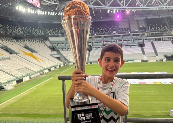 5b3dbfd3 ee8e 4bc0 a027 d76dcd70a084 600x800 Copy