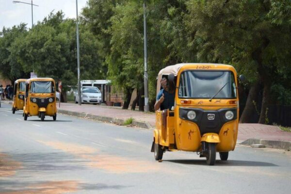 be5b71c6907a2a5bdb6a2538a298ca1c