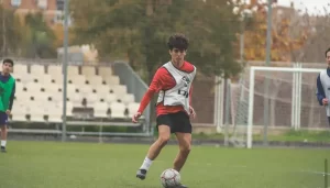 photo 5954231901566912245 y 152134 large