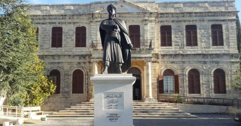 في ذكرى تأسيسها الـ 39… المكتبة الوطنية في بعقلين أكبر مكتبة عامة في لبنان وتضم أكثر من 200 ألف كتاب ونافذة رقمية