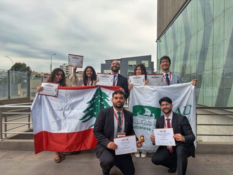 الطالبان اللبنانيان روي أبي رعد وجنيد شيّا يسجلان فوزًا تربويًّا في مؤتمر هارفارد العالمي
